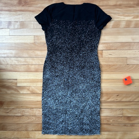 Stork & Babe Maternity Dress Size Small Heavy Spandex Material - Picture 9 of 9